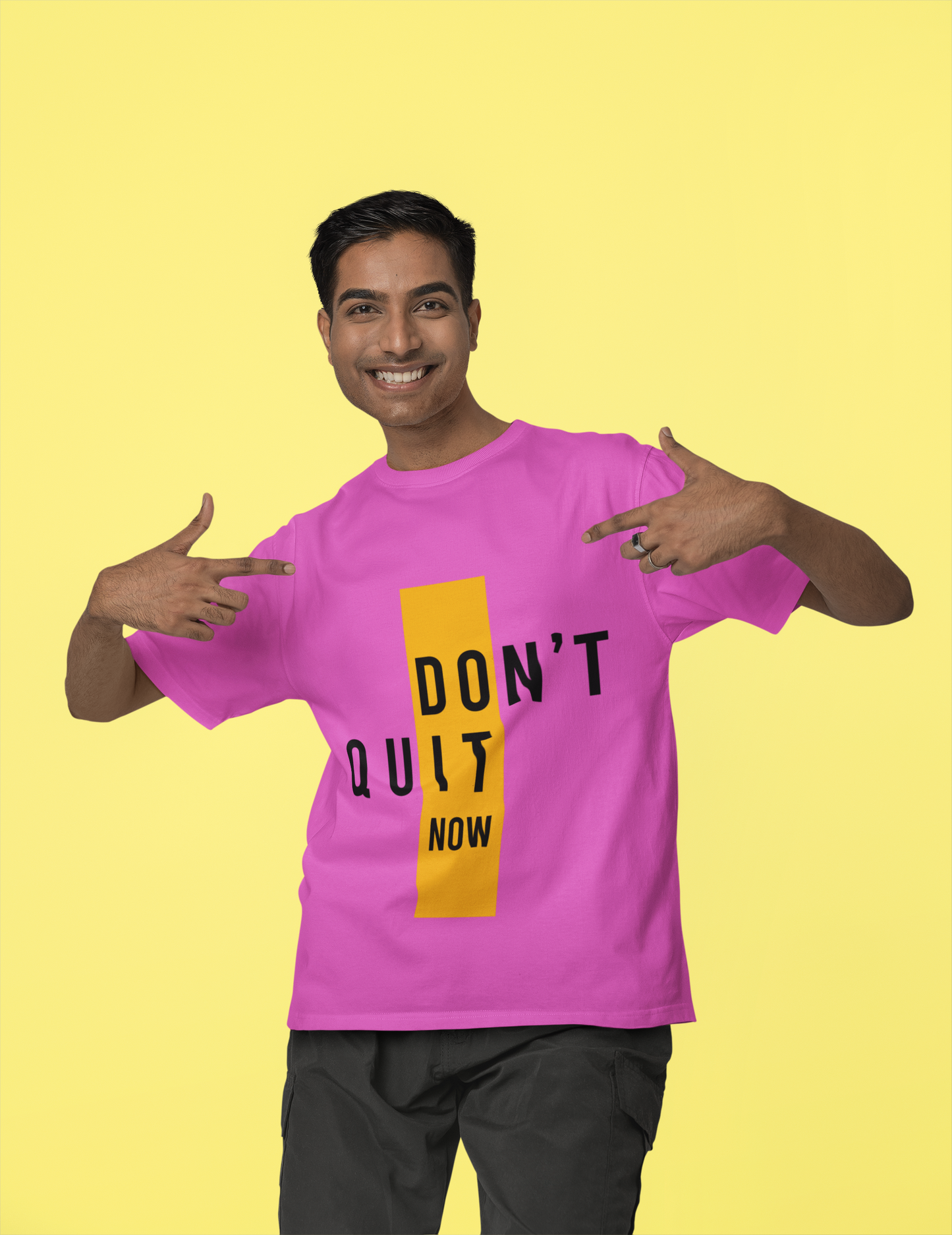 Don't Quit Now Graphic Tee – Stylish Minimalist Print Black Unisex T-Shirt