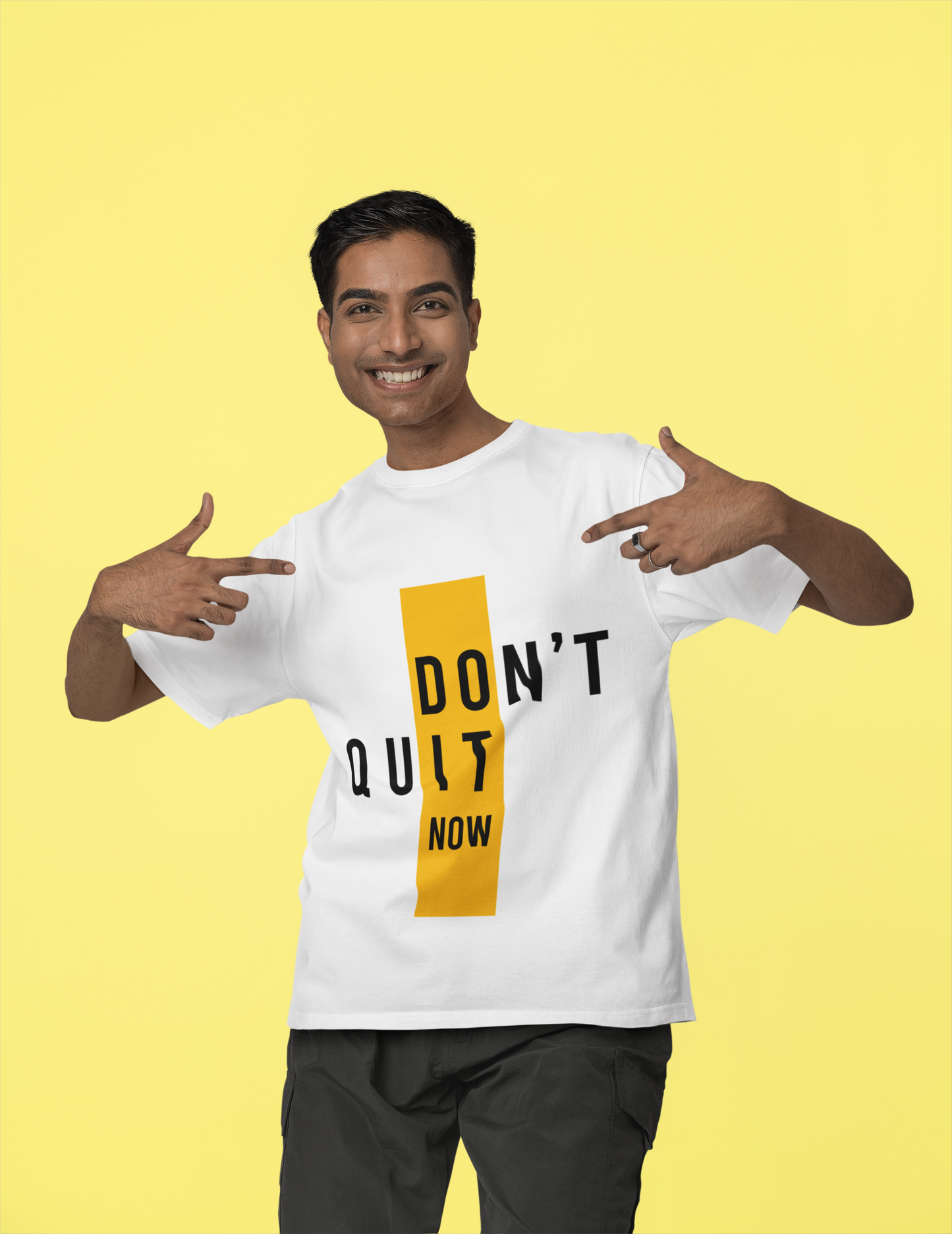 Don't Quit Now Graphic Tee – Stylish Minimalist Print Black Unisex T-Shirt